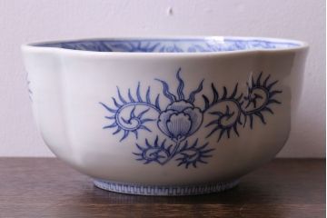 江戸期　古伊万里　染付線描き深鉢(深皿、変形皿)