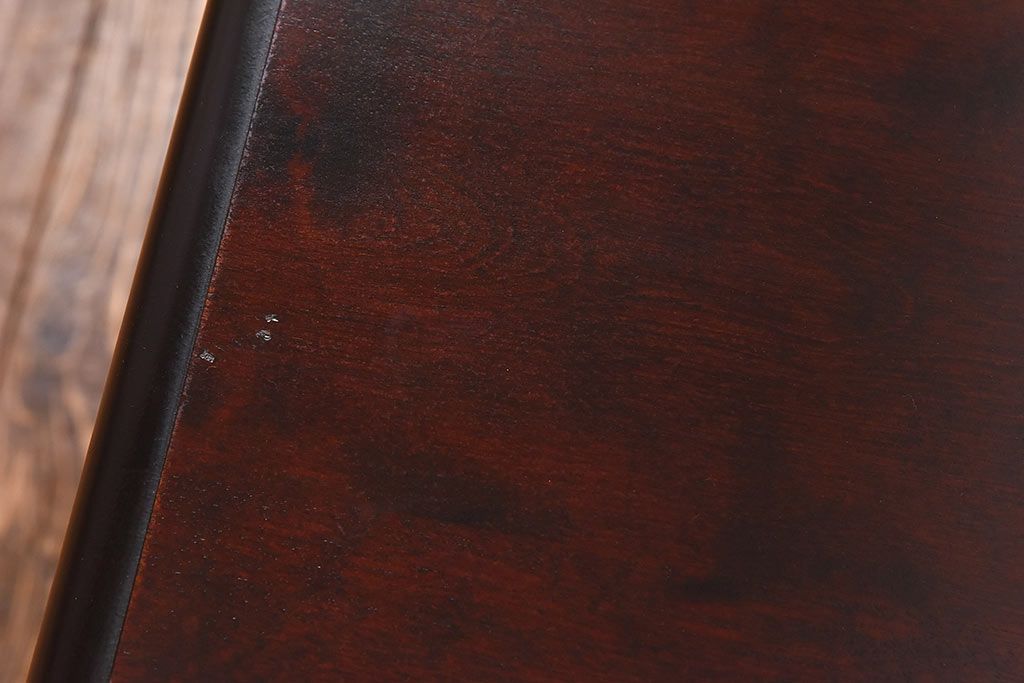 アンティーク雑貨　【O様ご成約品】中古　北海道民芸家具　HM853　落ち着きある色味と上品なデザインが魅力のサイドテーブル(花台)