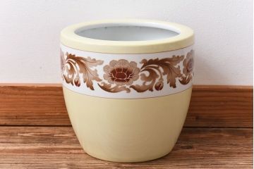アンティーク雑貨　中古　オールドノリタケ(則武・日陶)　菊牡丹文がレトロな火鉢(鉢カバー、手あぶり)