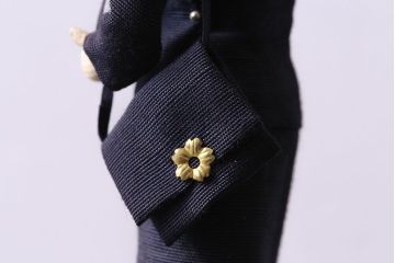 アンティーク雑貨　東京国際空港　ロングスカートの制服がおしゃれなキャビンアテンダントの文化人形