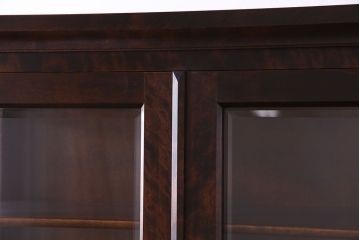 中古　希少な廃盤品!!　北海道民芸家具　OM158　上質な三方ガラス飾り棚(陳列棚、食器棚、ガラスケース)(1)