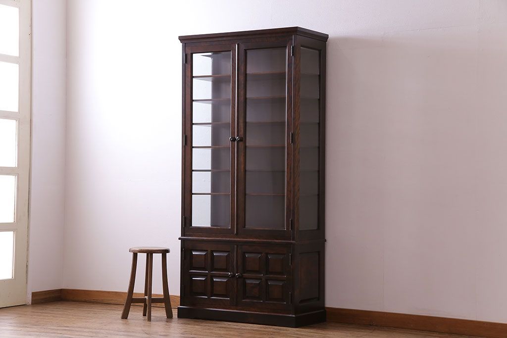 中古　希少な廃盤品!!　北海道民芸家具　OM158　上質な三方ガラス飾り棚(陳列棚、食器棚、ガラスケース)(1)