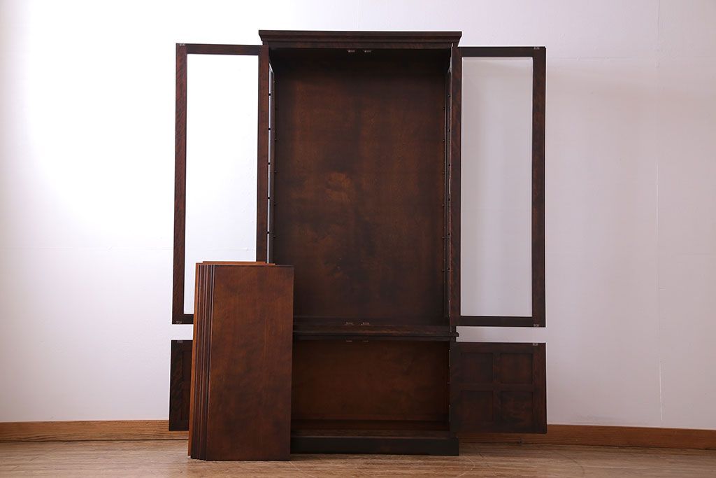 中古　希少な廃盤品!!　北海道民芸家具　OM158　上質な三方ガラス飾り棚(陳列棚、食器棚、ガラスケース)(1)