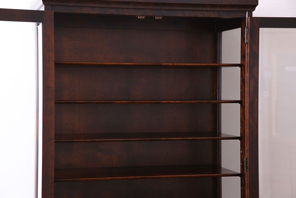 中古　希少な廃盤品!!　北海道民芸家具　OM158　上質な三方ガラス飾り棚(陳列棚、食器棚、ガラスケース)(1)