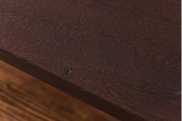 古材をリメイク!古材の質感が味わい深い鉄脚テーブル(作業台)