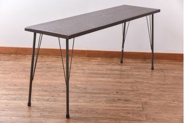 古材をリメイク!古材の質感が味わい深い鉄脚テーブル(作業台)