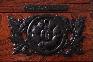 中古 伝統民芸家具 岩谷堂箪笥　整理箪笥(和タンス、衣装箪笥)(定価約39万円)