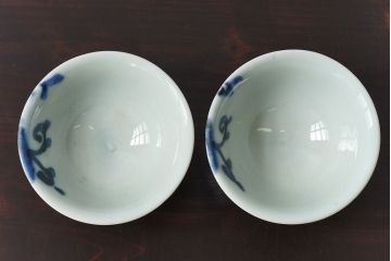 アンティーク雑貨　和製アンティーク　染付湯のみ(湯呑)2客セット(2)