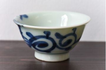 アンティーク雑貨　和製アンティーク　染付湯のみ(湯呑)2客セット(2)