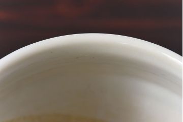 アンティーク雑貨　明治大正期　ふっくらとしたフォルムの染付唐子火入れ(ペン立て、小物入れ)