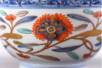 江戸期　華やかな色合いが目を引く色絵向付(和食器)(1)