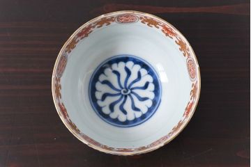 アンティーク雑貨　江戸期　華やかな色合いが目を引く色絵向付(和食器)(2)