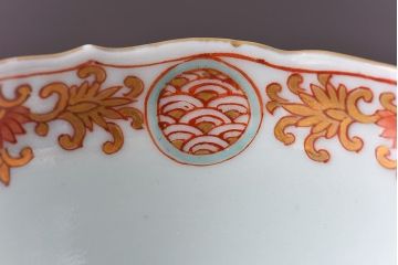 アンティーク雑貨　江戸期　華やかな色合いが目を引く色絵向付(和食器)(2)