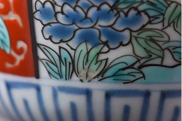 アンティーク雑貨　古民具・骨董　江戸期　華やかな古伊万里色絵染付　蕎麦猪口(湯呑、向付)(3)