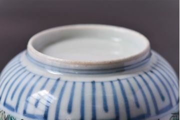 アンティーク雑貨　古民具・骨董　江戸期　華やかな古伊万里色絵染付　蕎麦猪口(湯呑、向付)(3)