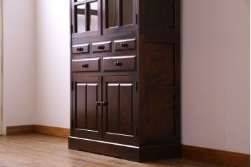 中古美品　北海道民芸家具　HM160K　上品なキャビネット(食器棚、本箱、書棚、収納棚)(定価約45万)(2)