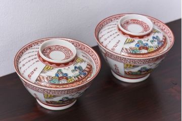 幕末〜明治期!　余白を美しく魅せる赤絵染付蓋茶碗2客セット(1)