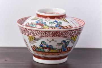 幕末〜明治期!　余白を美しく魅せる赤絵染付蓋茶碗2客セット(1)