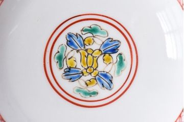 アンティーク雑貨　幕末〜明治期!　余白を美しく魅せる赤絵染付蓋茶碗(1)