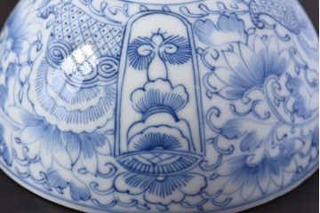 アンティーク雑貨　江戸時代後期　伊万里焼　線描染付　蓋茶碗2客セット(1)