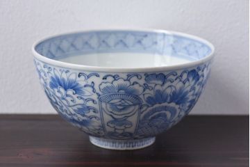 アンティーク雑貨　江戸時代後期　伊万里焼　線描染付　蓋茶碗2客セット(2)