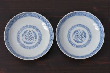 アンティーク雑貨　江戸時代後期　伊万里焼　線描染付　蓋茶碗2客セット(2)