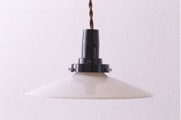 昭和レトロ　温かみのある平笠のシェード(天井照明、電笠)(3)
