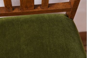 アンティーク家具　和製アンティーク　落ち着きのある色味のナラ材のチェア(椅子、ダイニングチェア)(3)