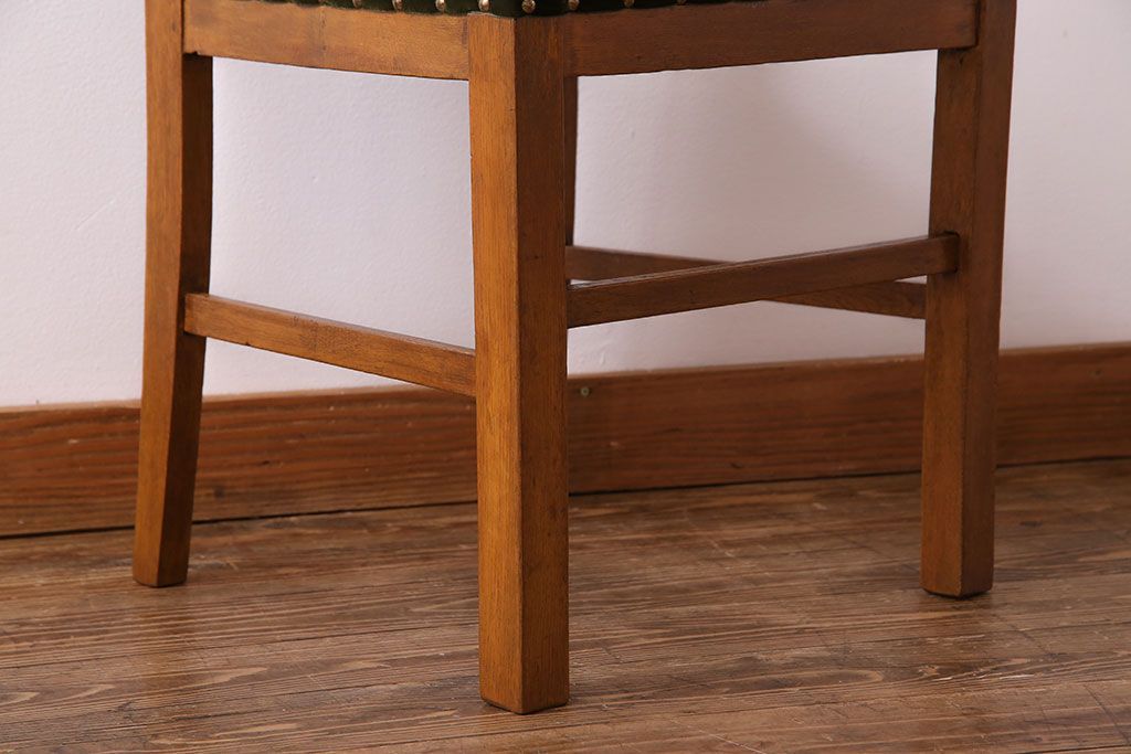 アンティーク家具　和製アンティーク　落ち着きのある色味のナラ材のチェア(椅子、ダイニングチェア)(3)