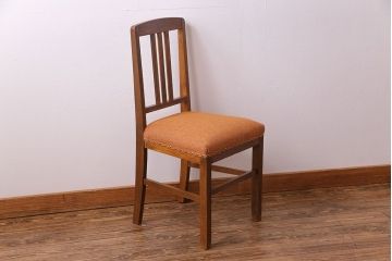 アンティーク家具　和製アンティーク　落ち着きのある色味のナラ材のチェア(椅子、ダイニングチェア)