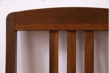 アンティーク家具　和製アンティーク　落ち着きのある色味のナラ材のチェア(椅子、ダイニングチェア)