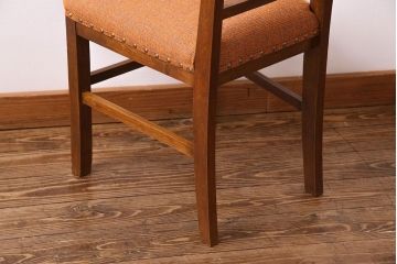 アンティーク家具　和製アンティーク　落ち着きのある色味のナラ材のチェア(椅子、ダイニングチェア)