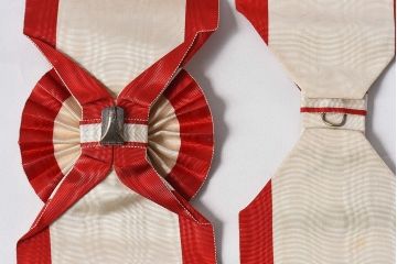 アンティーク雑貨　海軍大将所持品　勲一等旭日大綬章(勲章)(R-028141)