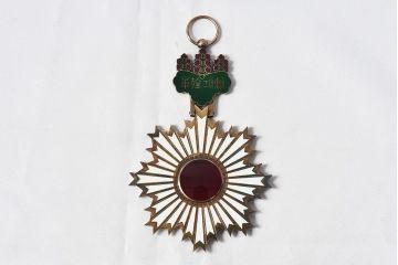 アンティーク雑貨　海軍大将所持品　勲一等旭日大綬章(勲章)(R-028141)