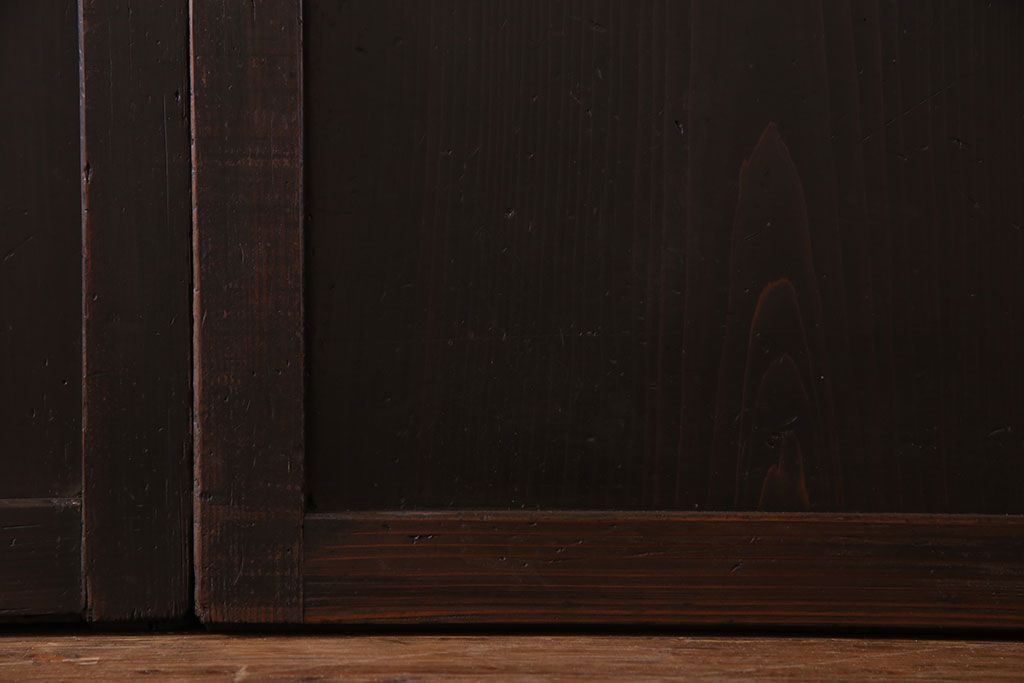 古民具・骨董　古い木の渋さが魅力の帯戸(板戸、引き戸、建具)4枚セット