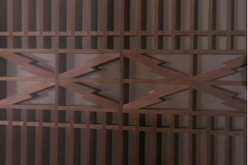 アンティーク雑貨　和製アンティーク　渋い雰囲気が魅力の欄間(明り取り、明かり取り)