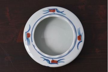 アンティーク雑貨　十三代今泉今右衛門　錦花絵灰皿(未使用)