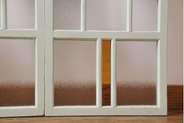 和製アンティーク　色ガラスの組み合わせが愛らしいペイントガラス戸(窓、ガラス引き戸、建具)2枚セット