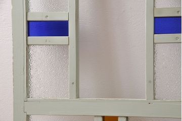 和製アンティーク　色ガラスの組み合わせが愛らしいペイントガラス戸(窓、ガラス引き戸、建具)2枚セット