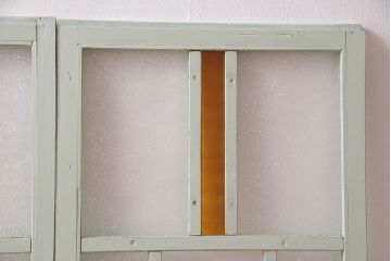 和製アンティーク　色ガラスの組み合わせが愛らしいペイントガラス戸(窓、ガラス引き戸、建具)2枚セット