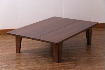 ヴィンテージ家具　ビンテージ　樺材　シンプルなデザインのリビングテーブル(ローテーブル、座卓)