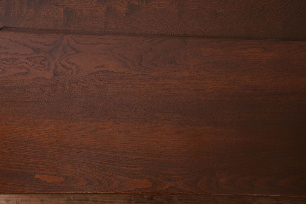 ヴィンテージ家具　ビンテージ　樺材　シンプルなデザインのリビングテーブル(ローテーブル、座卓)