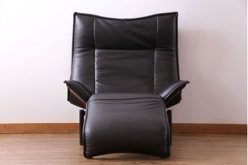 中古　Cassina(カッシーナ)　VERANDA(ヴェランダ) 黒革　1Pソファ(定価約80万円)