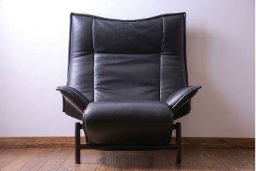 中古　Cassina(カッシーナ)　VERANDA(ヴェランダ) 黒革　1Pソファ(定価約80万円)