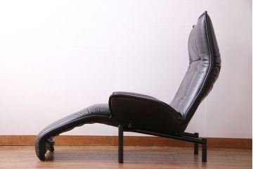 中古　Cassina(カッシーナ)　VERANDA(ヴェランダ) 黒革　1Pソファ(定価約80万円)