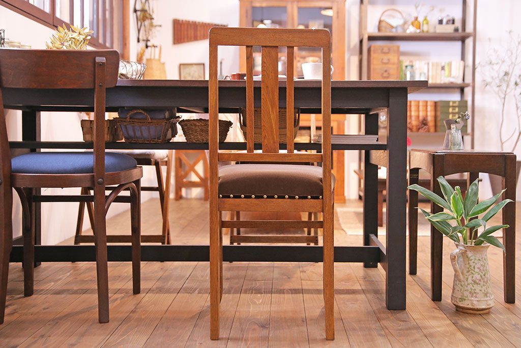 アンティーク家具　和製アンティーク　木のぬくもりを感じるナラ材のシンプルチェア(椅子、ダイニングチェア)