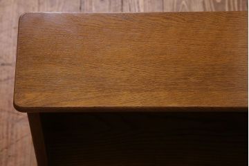 中古　カリモク　シンプルなデザインの収納付きコーナーテーブル(サイドテーブル)