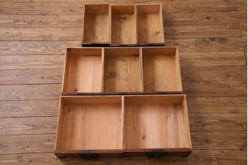 アンティーク家具　骨董・古民具　前面ケヤキ材　堂々とした佇まいの松本帳場箪笥(時代箪笥)