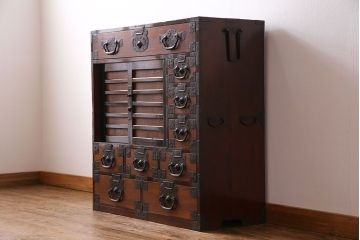 アンティーク家具　骨董・古民具　前面ケヤキ材　堂々とした佇まいの松本帳場箪笥(時代箪笥)