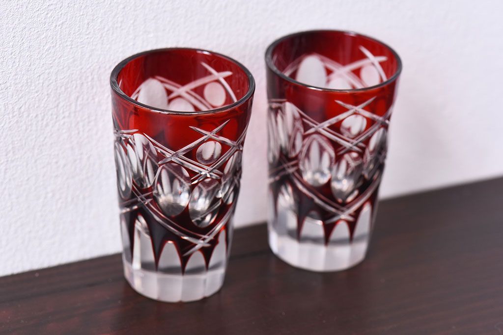 アンティーク雑貨　昭和初期　和モダンな雰囲気漂う切子ショットグラス(酒器)2個セット(2)